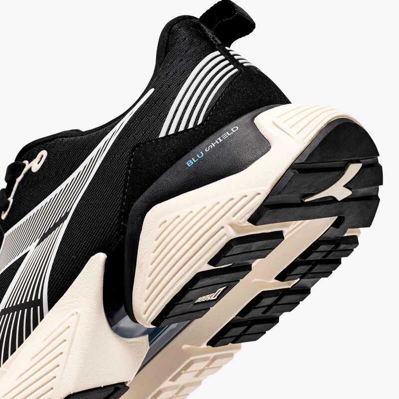 DIADORA Mythos Blushield Vigore 2