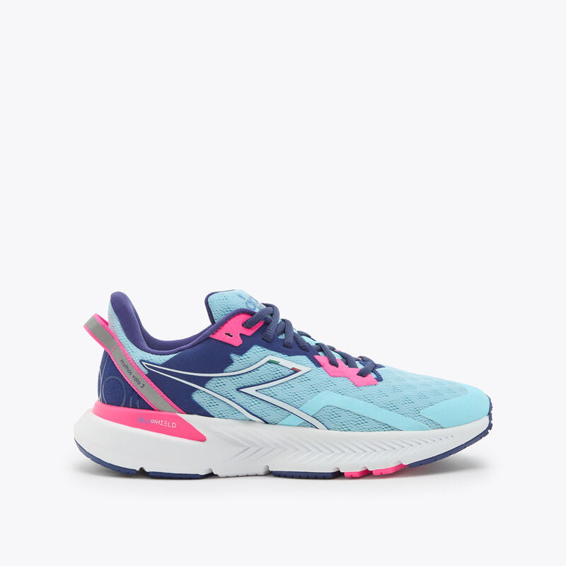 DIADORA Mythos Blushield Volo 3 W