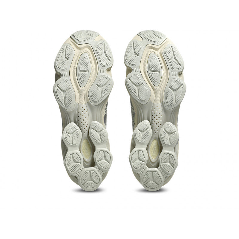 Asics GEL-Kinetic Fluent Lake Grey/ Beeswax