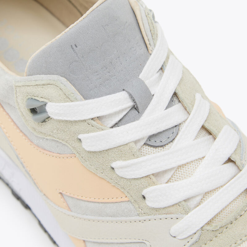 Diadora N9000