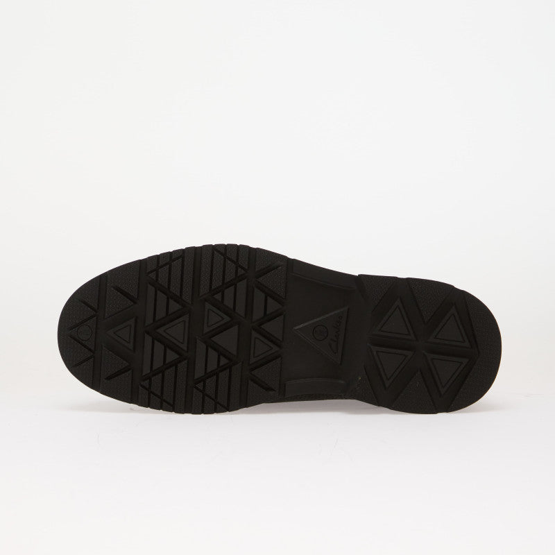 Clarks Badbury Seam Black Leather
