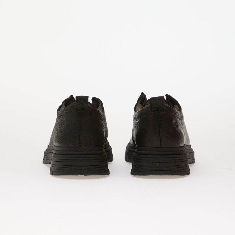 Clarks Badbury Seam Black Leather