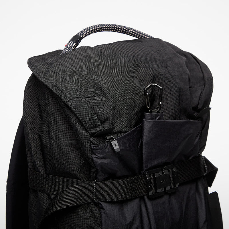 On Speed Pack 24L Elite Black/ Magnet 24