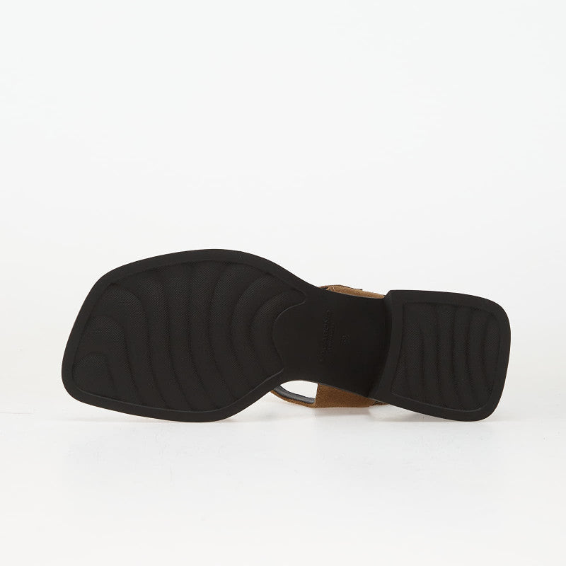 Vagabond Ines Brown