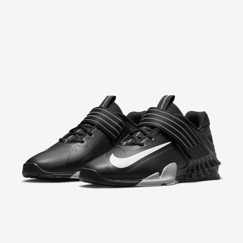 Nike Savaleos