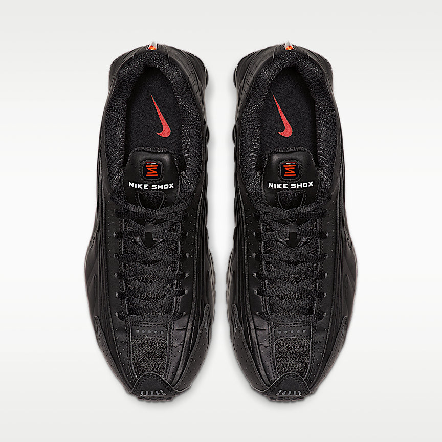 Nike Shox R4