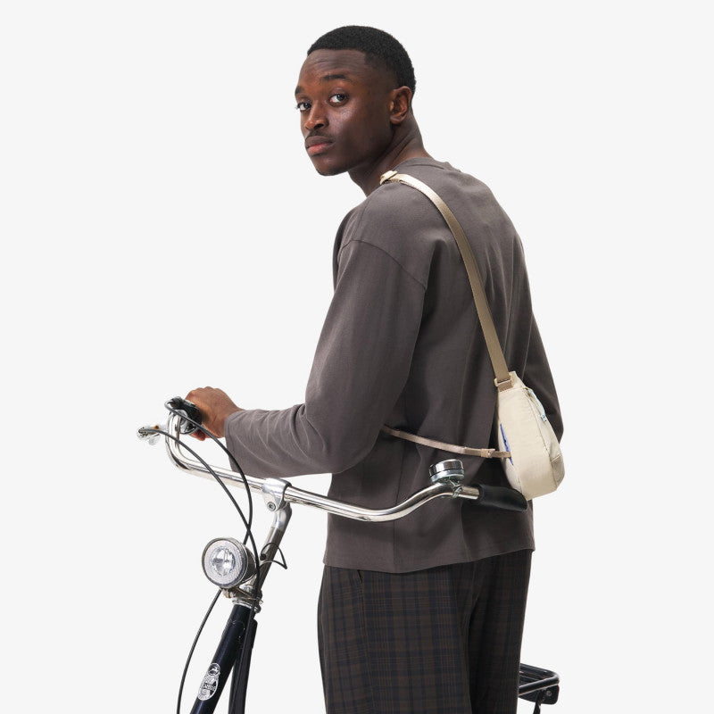 AEVOR Easy Ride Pouch Off-White 1,4