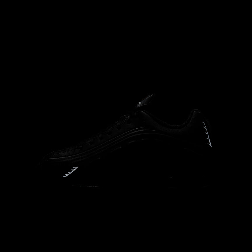 Nike Shox R4