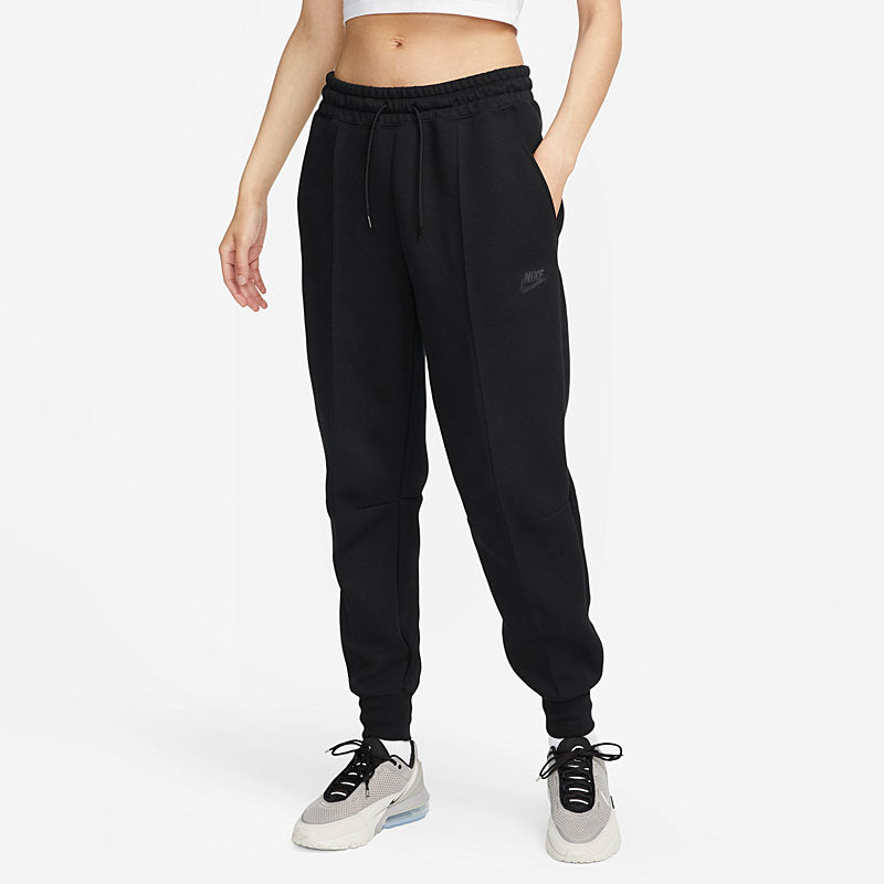 Nike Wmns Sportswear Tech Fleece