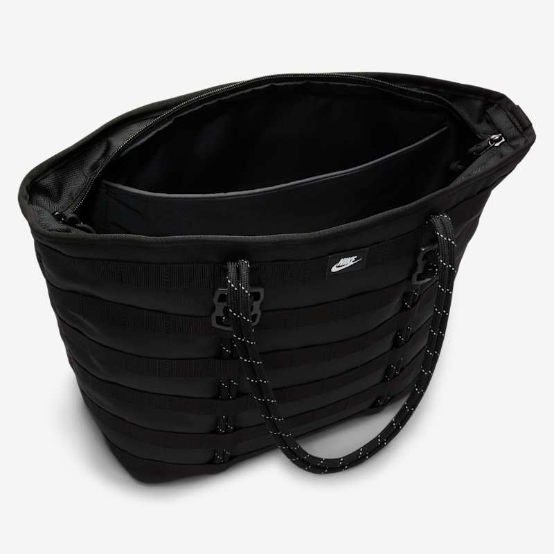 Nike Sportswear (26L)