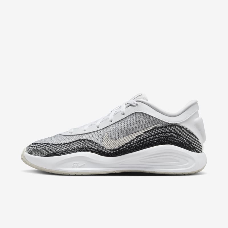 Nike G.T. Hustle Academy White/Light Bone-Black