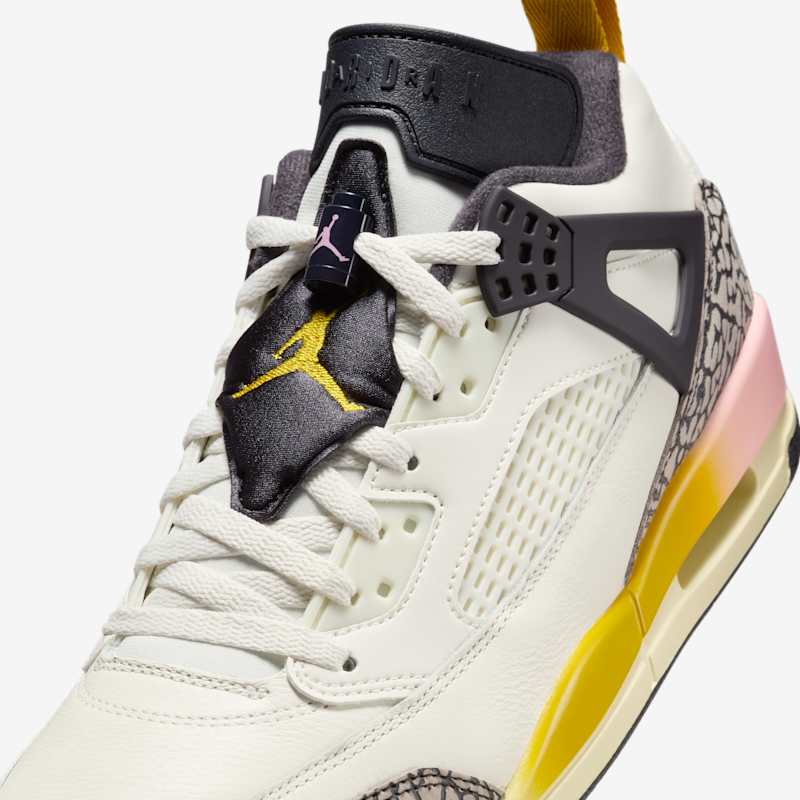 Jordan Spizike Low