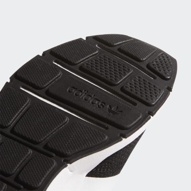 adidas Swift Run X