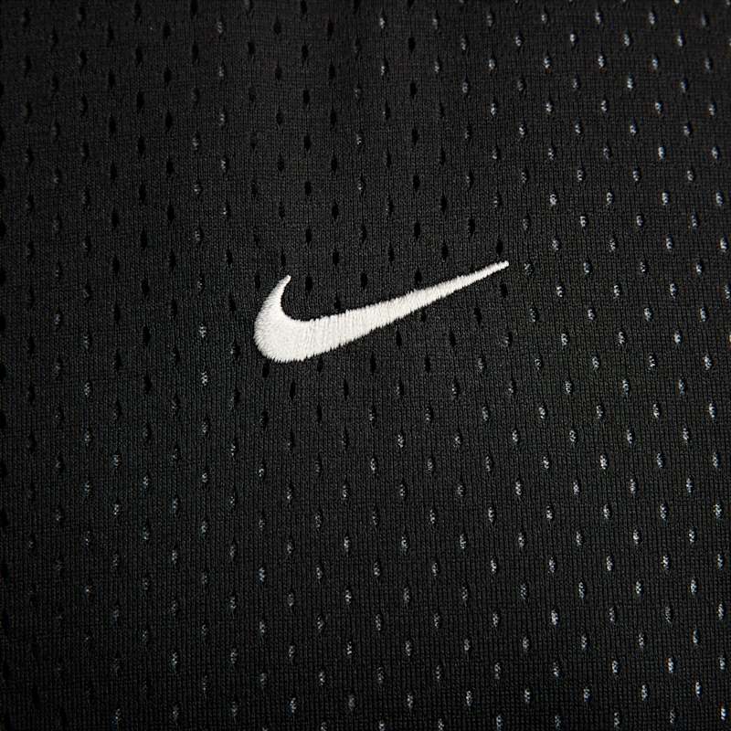 Nike Standard Issue