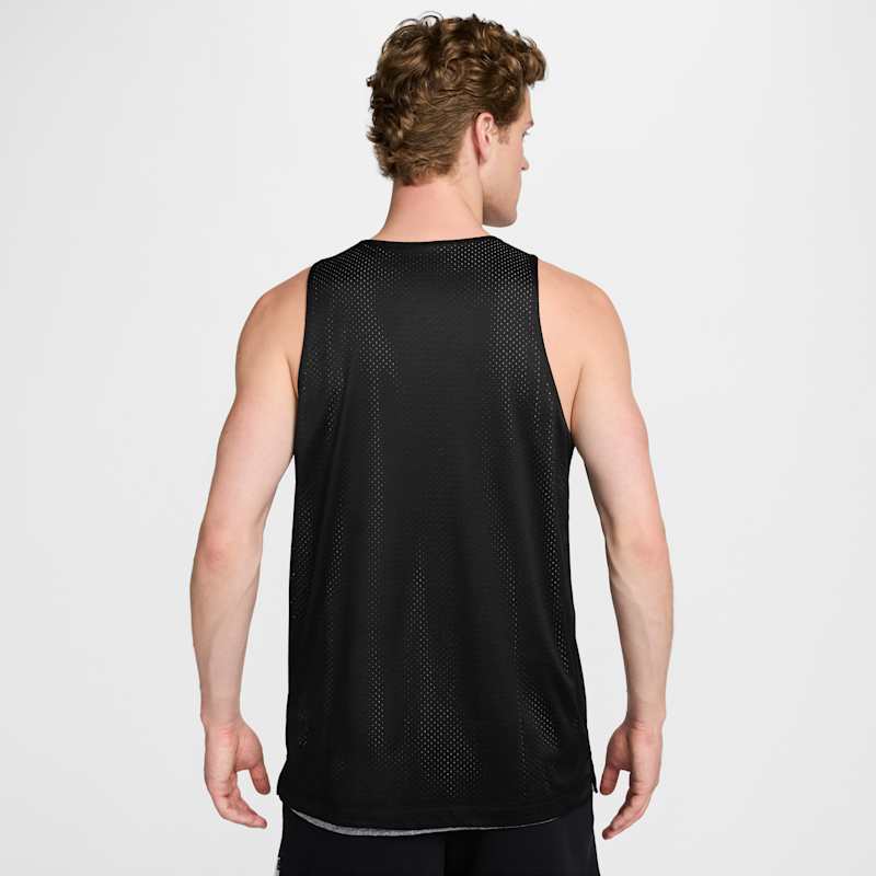 Nike Standard Issue