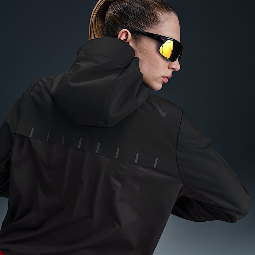Nike AeroSwift Aerogami Women's Storm-FIT Running Jacket Black/ Black