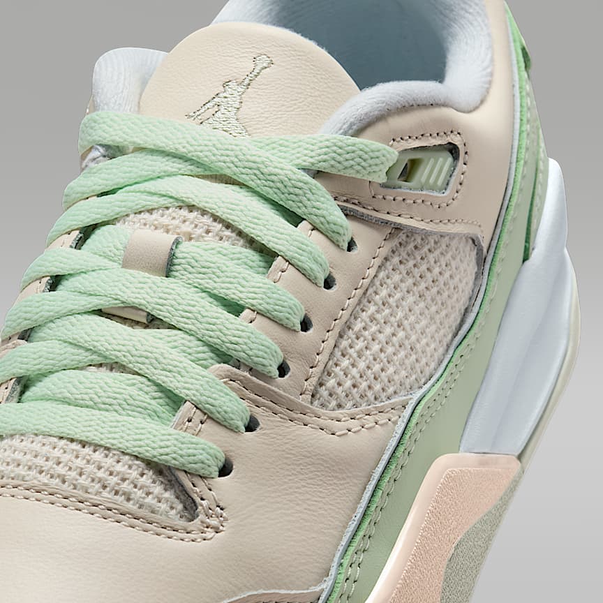 Jordan Flight Court Pale Ivory/ Jade Aura-Aura-Muslin