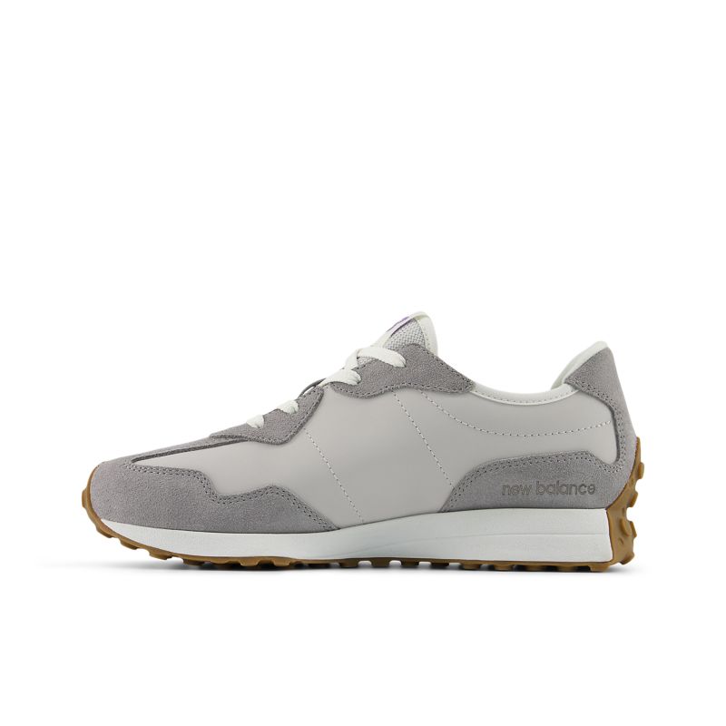 New Balance 327