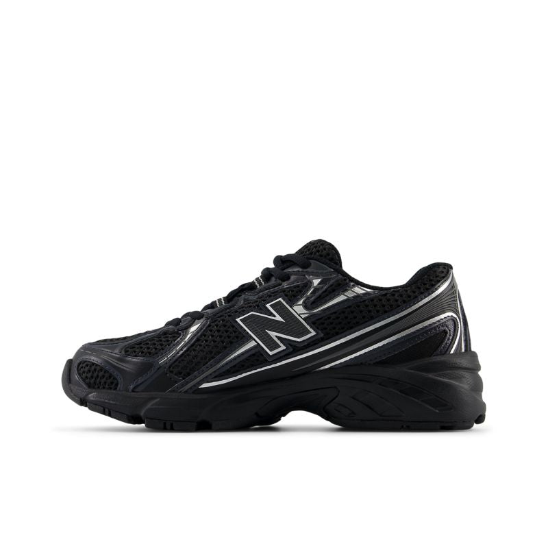 New Balance 740