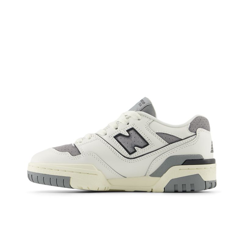 New Balance 550