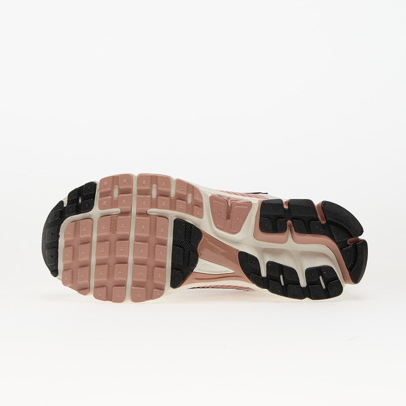 Nike Wmns Zoom Vomero 5 Sail/ Sail-Pearl White-Particle Pink-Black-White