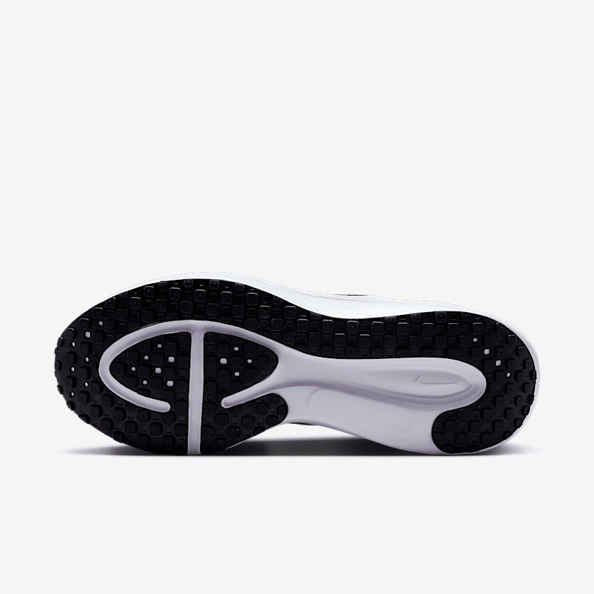 Nike Wmns Revolution 8