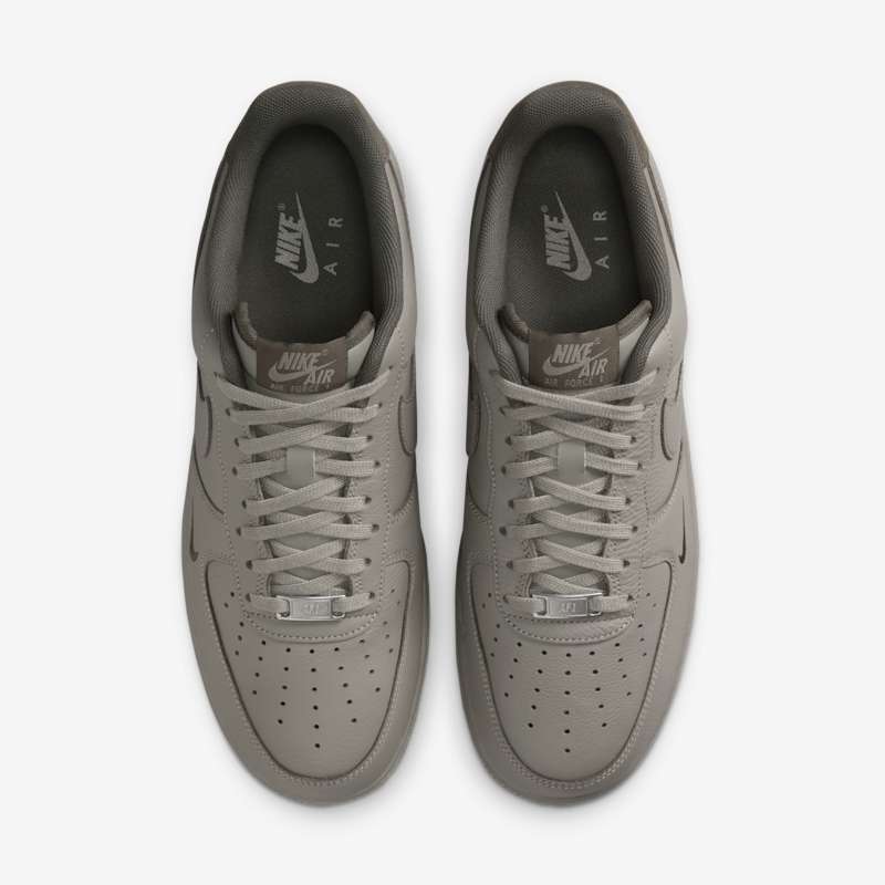 Nike Air Force 1 '07 LV8