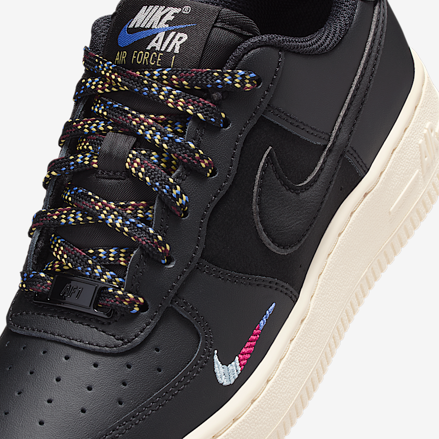 Nike Air Force 1 LV8