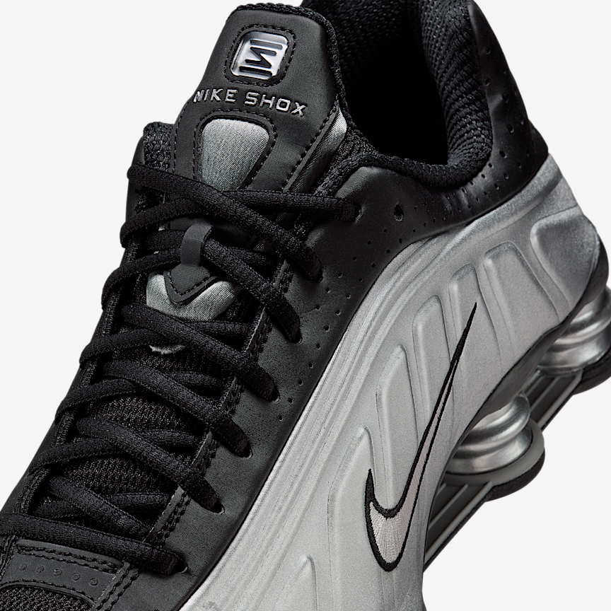 Nike Shox R4
