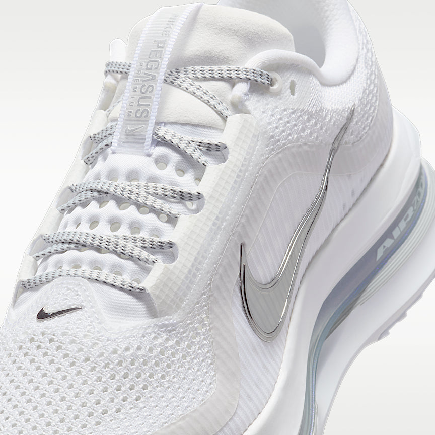 Nike Wmns Pegasus Premium