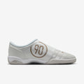 Nike Total 90
