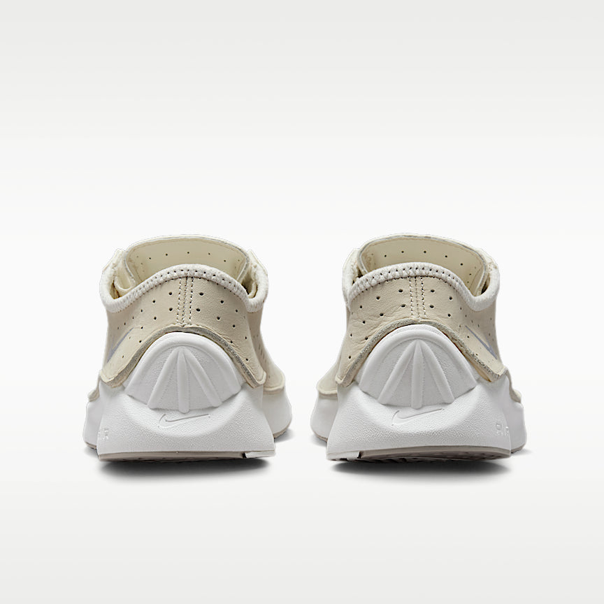 Nike Wmns Air Superfly