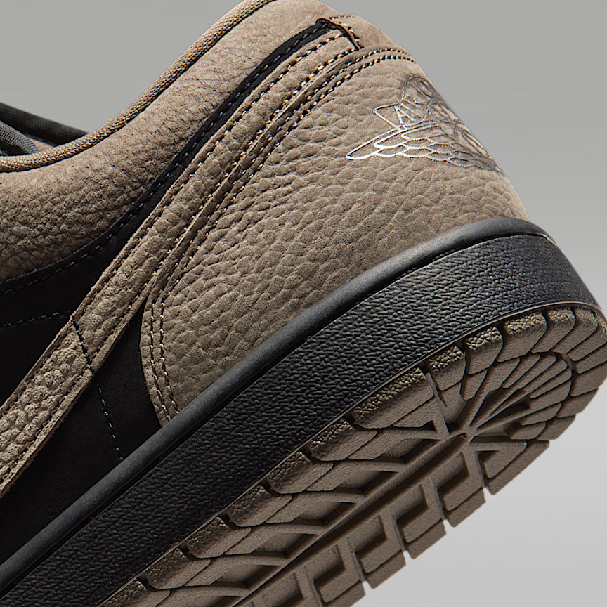 Air Jordan 1 Low SE