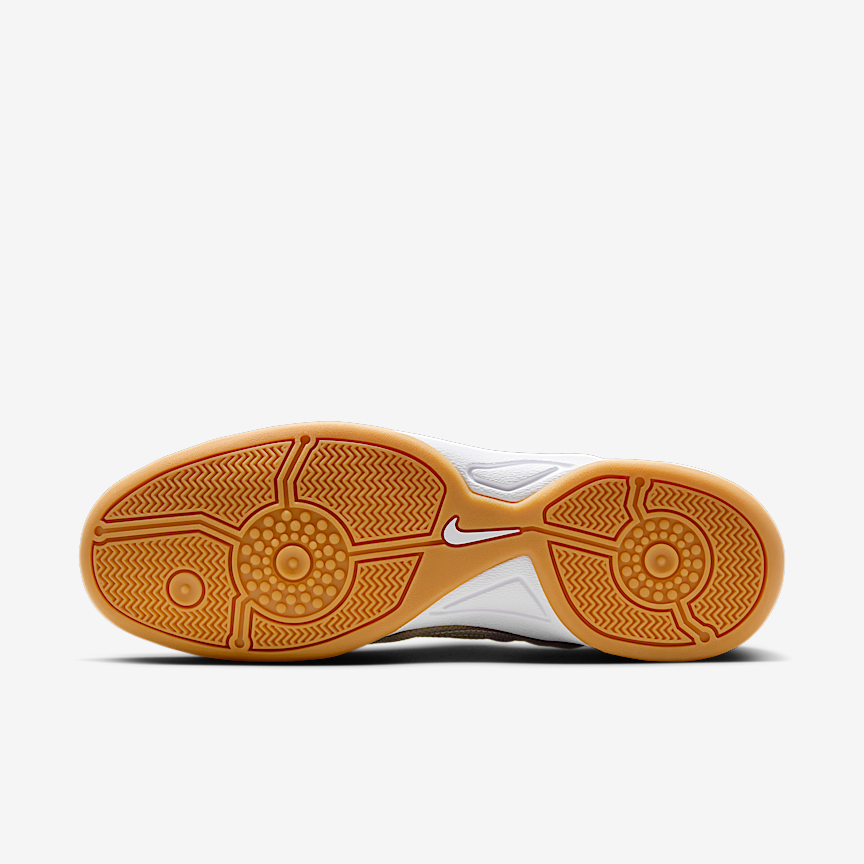 Nike Total 90