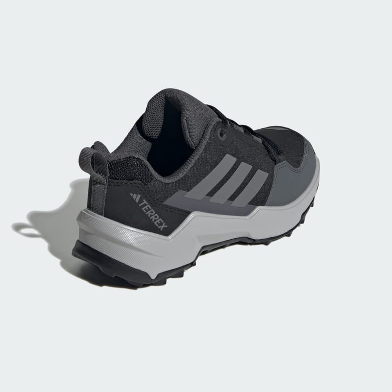 adidas Terrex Ax4r Hiking