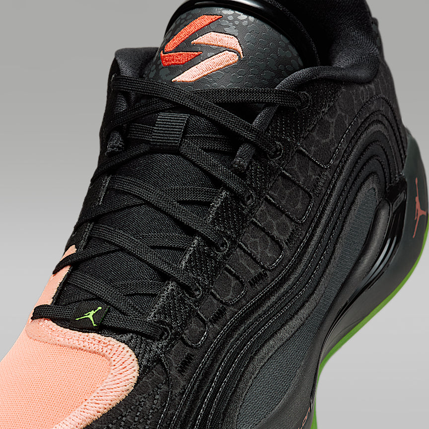 Jordan Luka 4