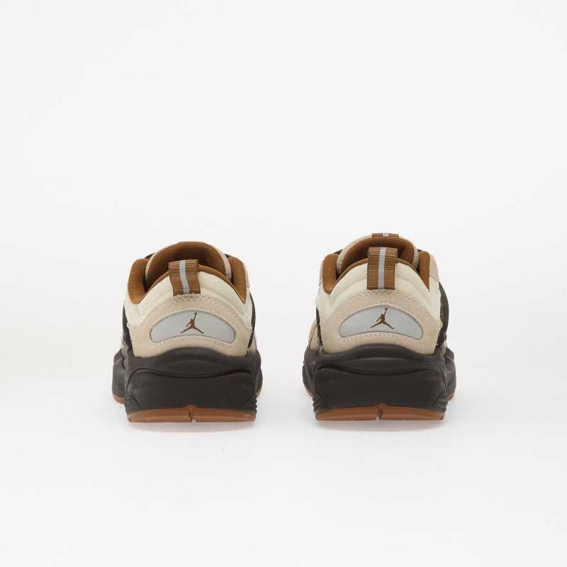 Jordan Trunner O/S Soft Pearl/ Lt British Tan-Shadow Brown
