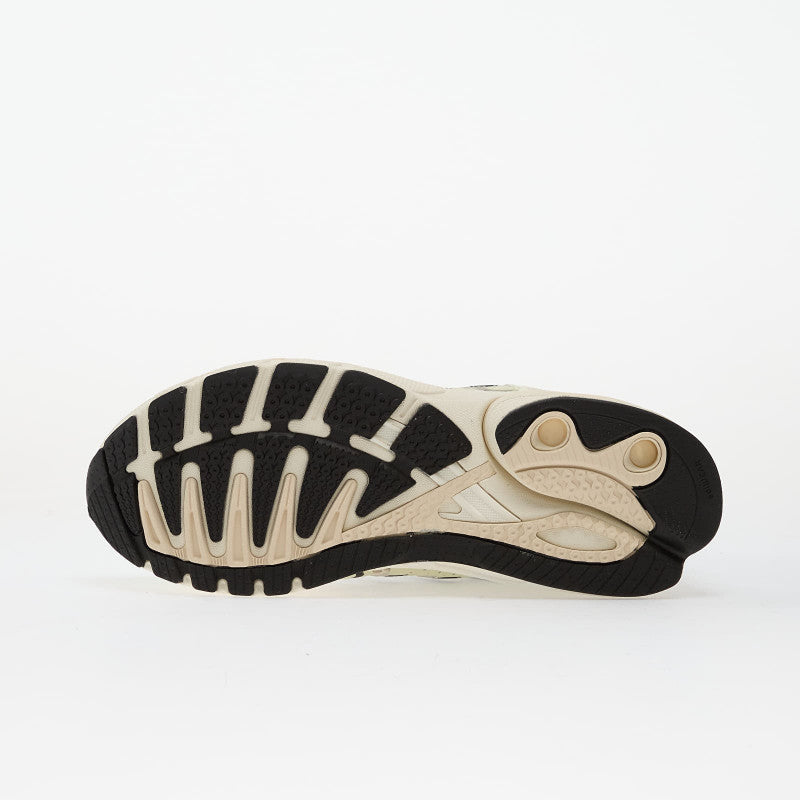 adidas Adistar Control 5 Ftwr White/ Core Black/ Alumina 37