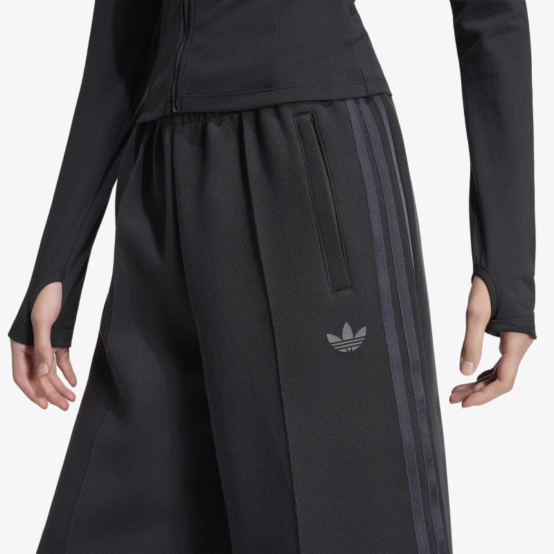 adidas Spacer Trackpants Black/ Black Reflective/ Night Grey