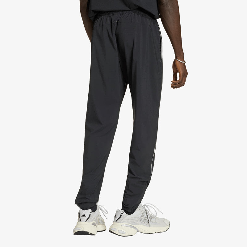 adidas Tech Trefoil Essentials Woven Pant Black