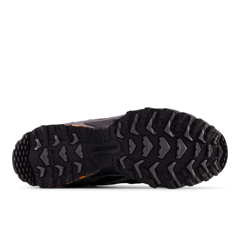 New Balance 610