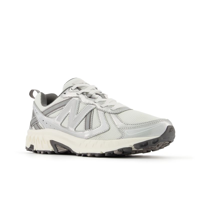 New Balance 410
