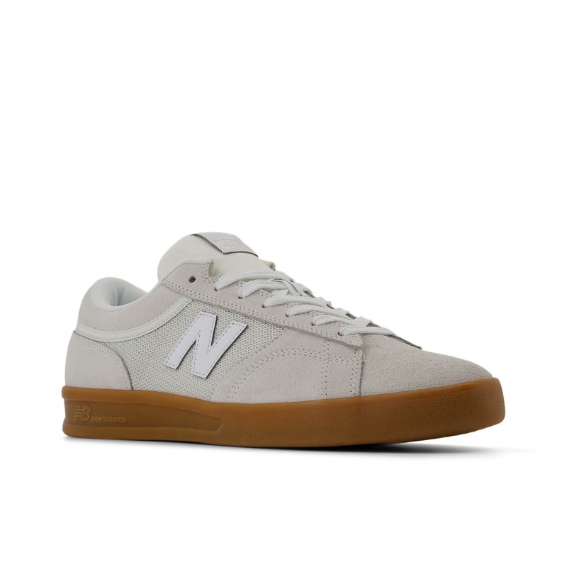 New Balance Numeric