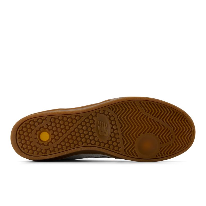 New Balance Numeric