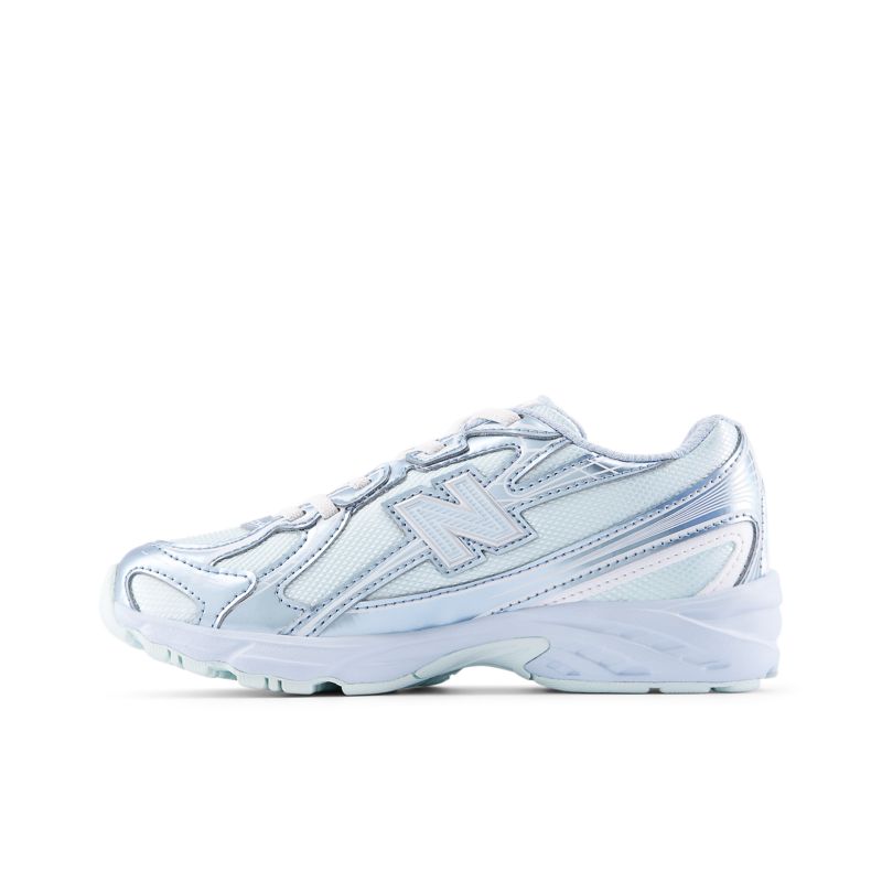 New Balance 740 GS
