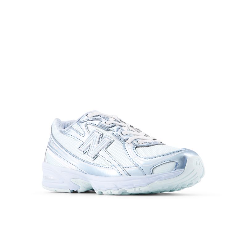 New Balance 740 GS