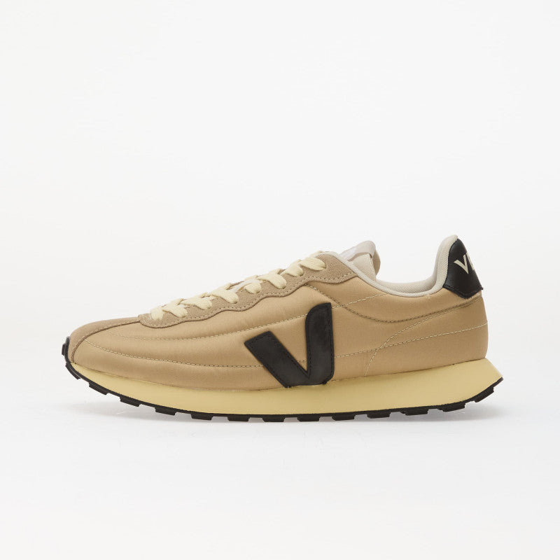 Veja Belem Nolyn Almond/ Black