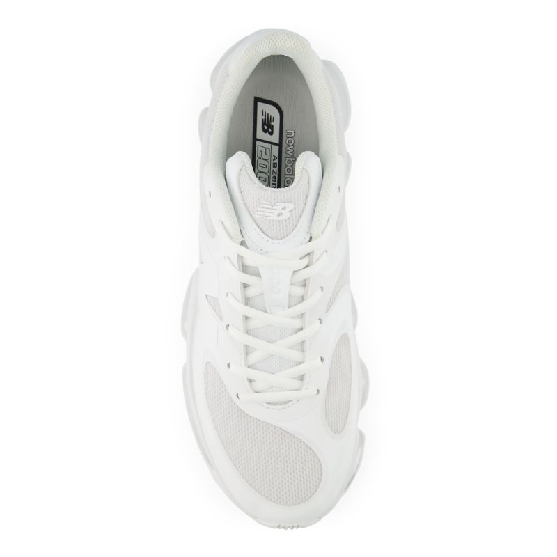 New Balance 2000 White/ White/ Black