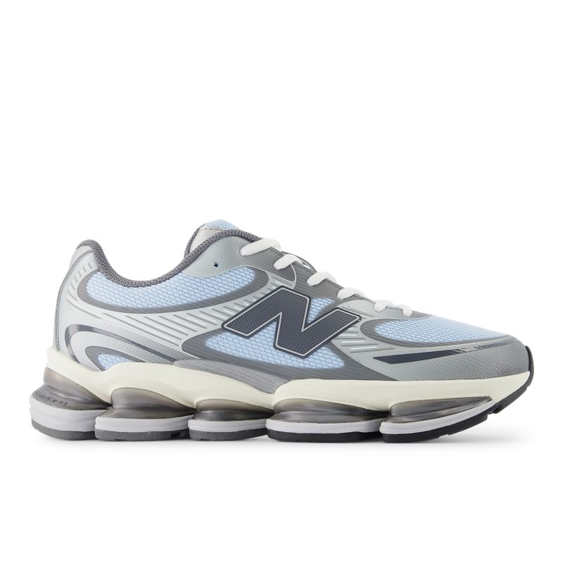 New Balance 2000