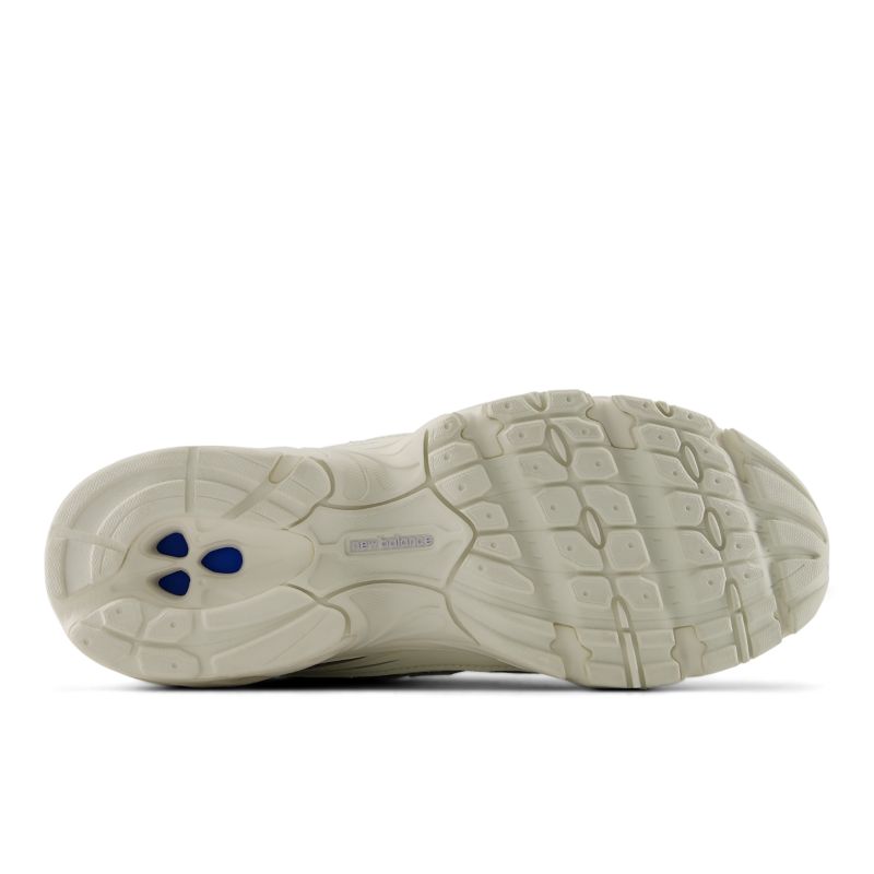 New Balance 740 Sea Salt/ Angora